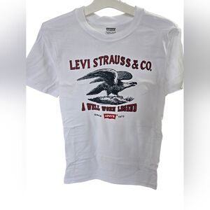 Levi's White Graphic